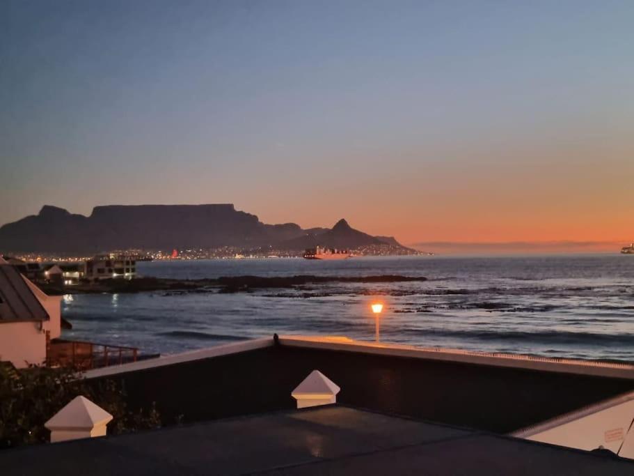 Cape Town, Sea Point, Beautiful 2 Bedroom Apartment @Tucked Away エクステリア 写真